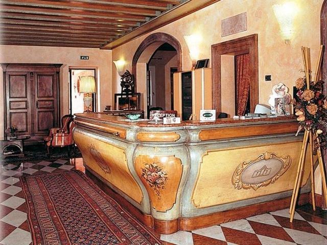 Oppeano Hotel Il Chiostro מראה חיצוני תמונה