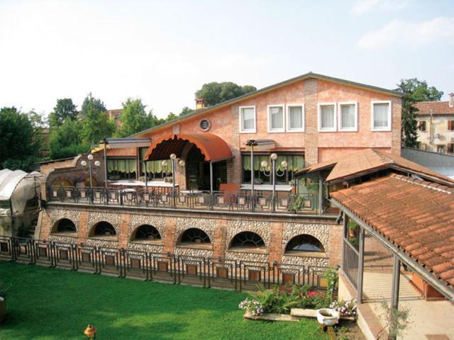 Oppeano Hotel Il Chiostro מראה חיצוני תמונה