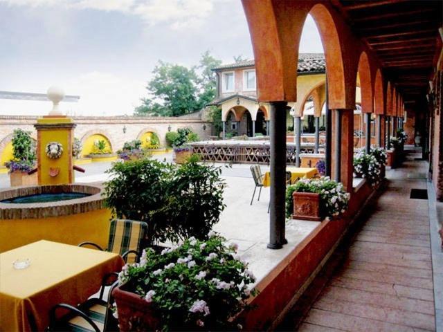 Oppeano Hotel Il Chiostro מראה חיצוני תמונה